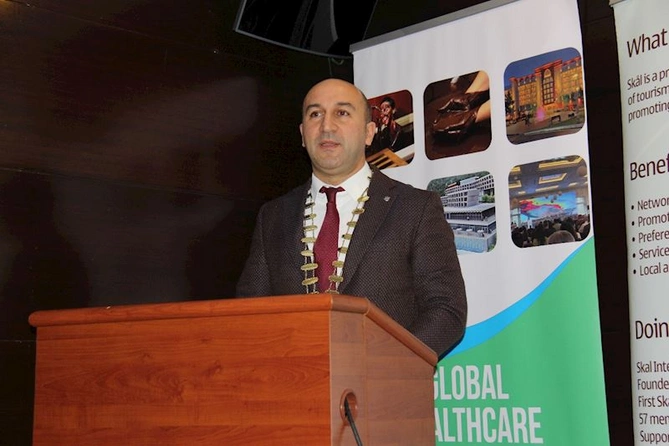 Turizm sektorunun strateji gələcəyi Bakıda müzakirə edildi — FOTOLAR