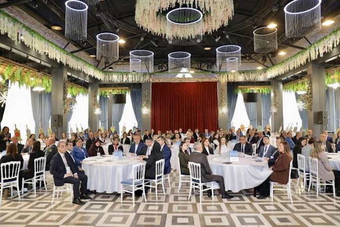 Naxçıvanda “Autizm spektr pozuntusu üzrə etik terapiya modeli və inkişaf strategiyaları” adlı elmi konfrans keçirilib — VİDEO/FOTOLAR