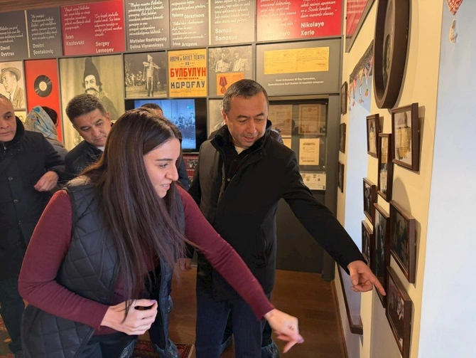 Özbəkistan nümayəndə heyəti Şuşa şəhəri ilə tanış olub — FOTOLAR Özbəkistan nümayəndə heyəti Şuşa şəhəri ilə tanış olub — FOTOLAR