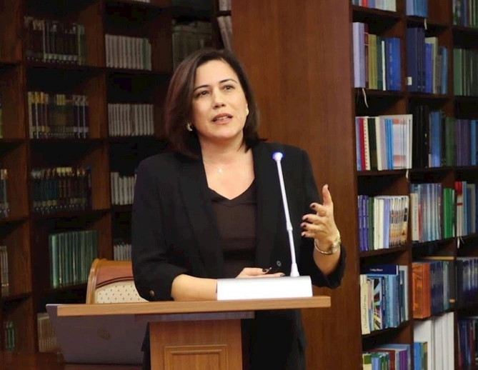 “Qala Sığorta” və “Qala Həyat Sığorta” əməkdaşları tələbələrə təlim keçib — FOTOLAR