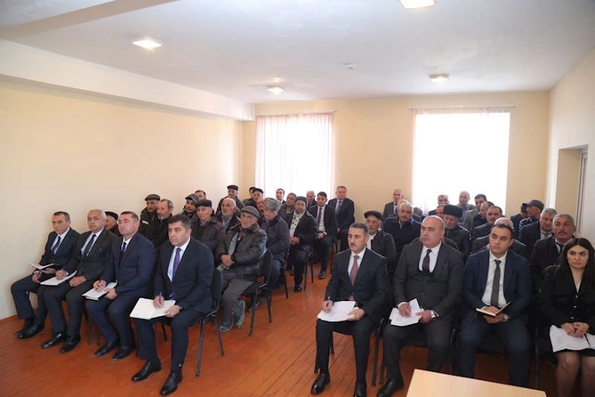 Hacıqabulun Şorbaçı kəndində növbəti səyyar qəbul-görüş keçirildi — FOTOLAR