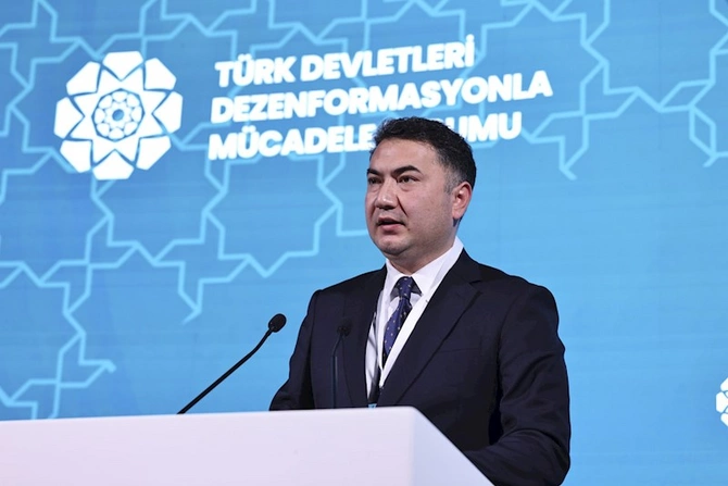 Azərbaycan nümayəndə heyəti Ankarada keçirilən “Türk dövlətlərinin dezinformasiya ilə mübarizə üzrə Forumu”nda iştirak edir — FOTOLAR Azərbaycan nümayəndə heyəti Ankarada keçirilən “Türk dövlətlərinin dezinformasiya ilə mübarizə üzrə Forumu”nda iştirak edir — FOTOLAR