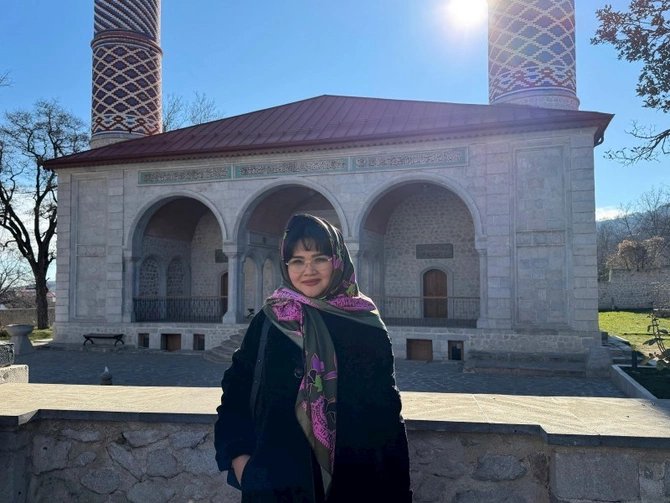 Özbəkistan nümayəndə heyəti Şuşa şəhəri ilə tanış olub — FOTOLAR Özbəkistan nümayəndə heyəti Şuşa şəhəri ilə tanış olub — FOTOLAR