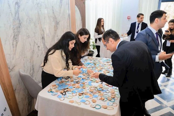 Naxçıvanda “Autizm spektr pozuntusu üzrə etik terapiya modeli və inkişaf strategiyaları” adlı elmi konfrans keçirilib — VİDEO/FOTOLAR