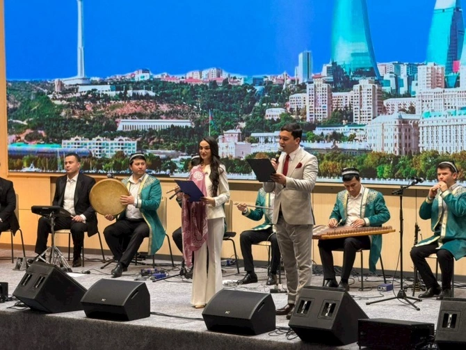 Füzuli şəhərində Özbəkistan Mədəniyyəti Günlərinin bağlanış konserti keçirilib — FOTOLAR