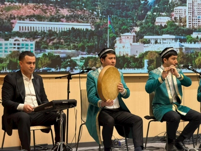 Füzuli şəhərində Özbəkistan Mədəniyyəti Günlərinin bağlanış konserti keçirilib — FOTOLAR