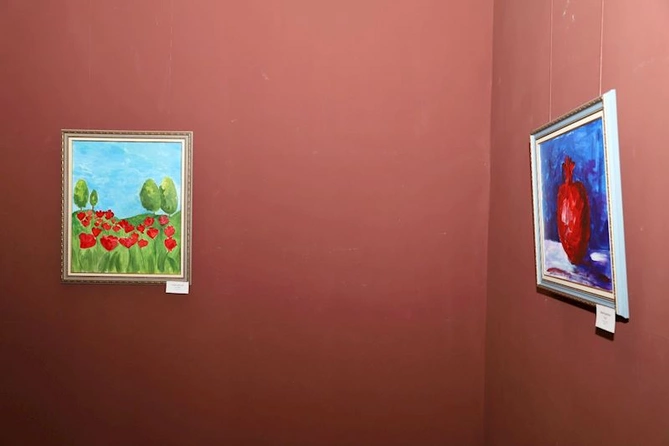 “Sevgi palitrası” – Beynəlxalq Əlillər Günü münasibətilə sərgi açılıb — FOTOLAR