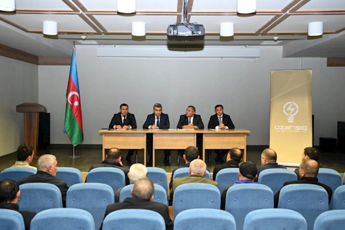 “Azərişıq”ın nümayəndələri Biləsuvarda fermer və sahibkarlarla görüşdü — FOTOLAR