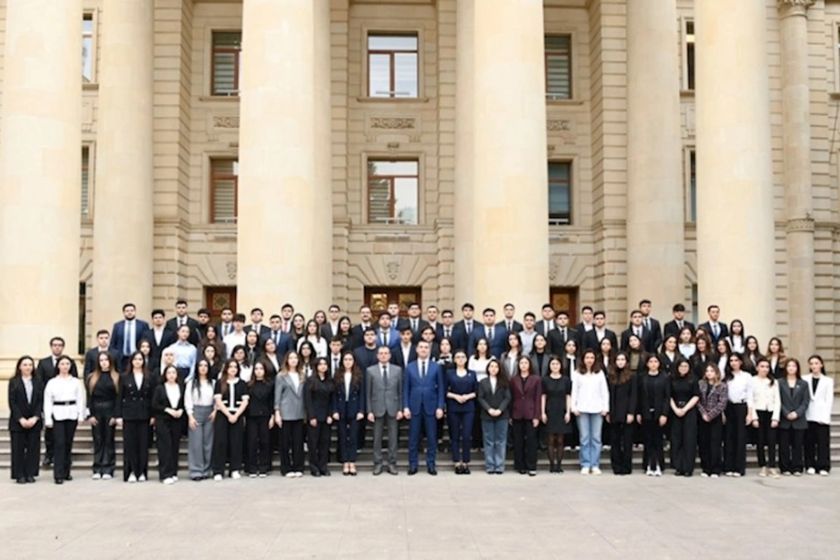XİN-də Diplomatiya Könüllüləri qrupu ilə ilkin tanışlıq görüşü — FOTOLAR