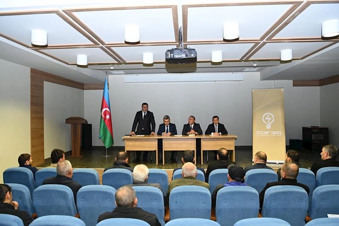 “Azərişıq”ın nümayəndələri Biləsuvarda fermer və sahibkarlarla görüşdü — FOTOLAR