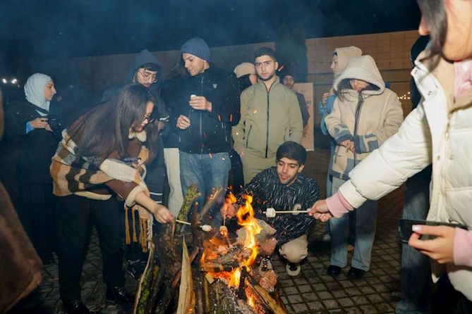 “Azərbaycan Könüllülərinin Həmrəylik Düşərgəsi” uğurla başa çatıb — FOTOLAR “Azərbaycan Könüllülərinin Həmrəylik Düşərgəsi” uğurla başa çatıb — FOTOLAR