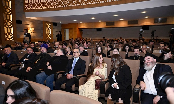 Arzu Əliyeva “Harmoniya”nın təqdimatında — FOTOLAR