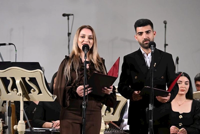 Filarmoniyada Xalq şairi Fikrət Qocanın 90 illiyinə həsr olunan konsert keçirilib— FOTOLAR