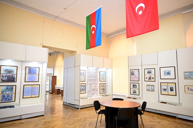 “Konstitusiya və Suverenlik İli” münasibətilə muzeylərə mediatur təşkil olunub — FOTOLAR