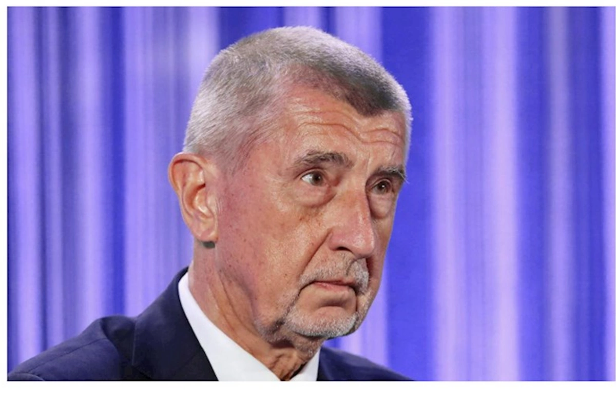 Baş nazir üz əməliyyatı keçirib