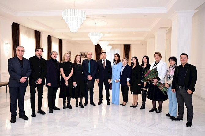 İrəvan Dövlət Azərbaycan Dram Teatrının binası istifadəyə verildi — FOTOLAR