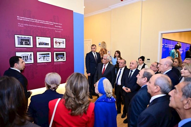İrəvan Dövlət Azərbaycan Dram Teatrının binası istifadəyə verildi — FOTOLAR