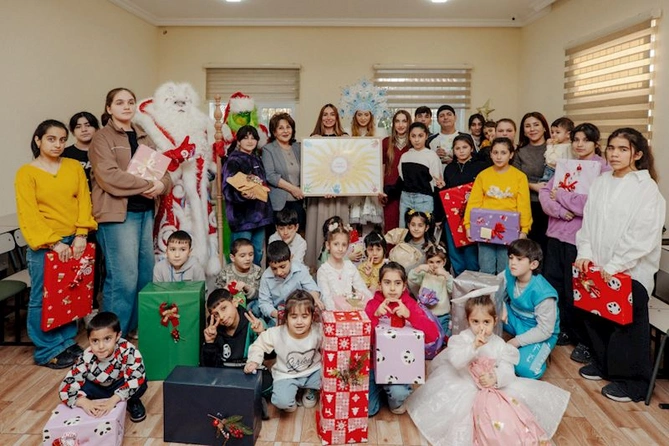 Prezidentin qızları və gəlini “Təmiz Dünya” sığınacağında — FOTOLAR