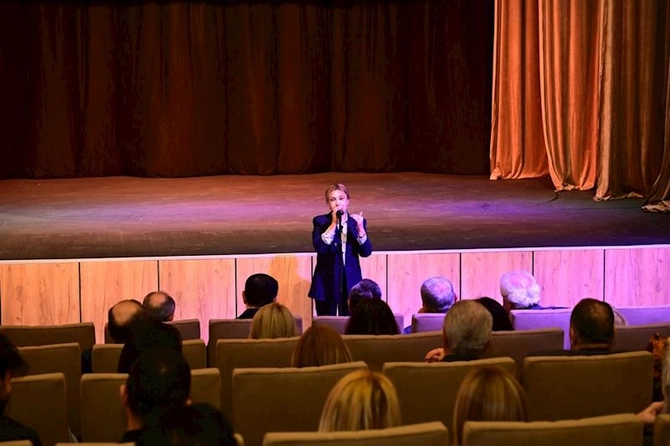 İrəvan Dövlət Azərbaycan Dram Teatrının binası istifadəyə verildi — FOTOLAR