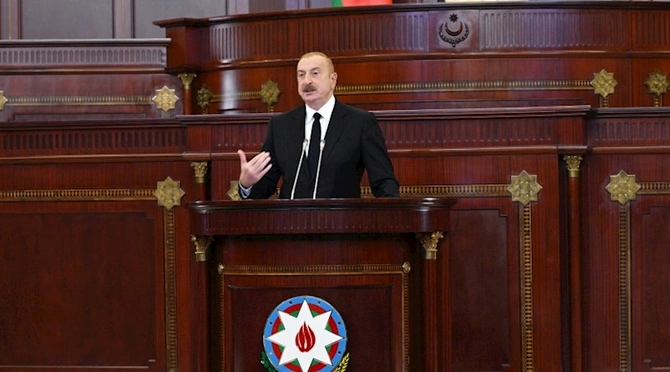 Hər bir vədini real addımları ilə təsdiqləyən Liderə xalqın sevgisi sonsuzdur