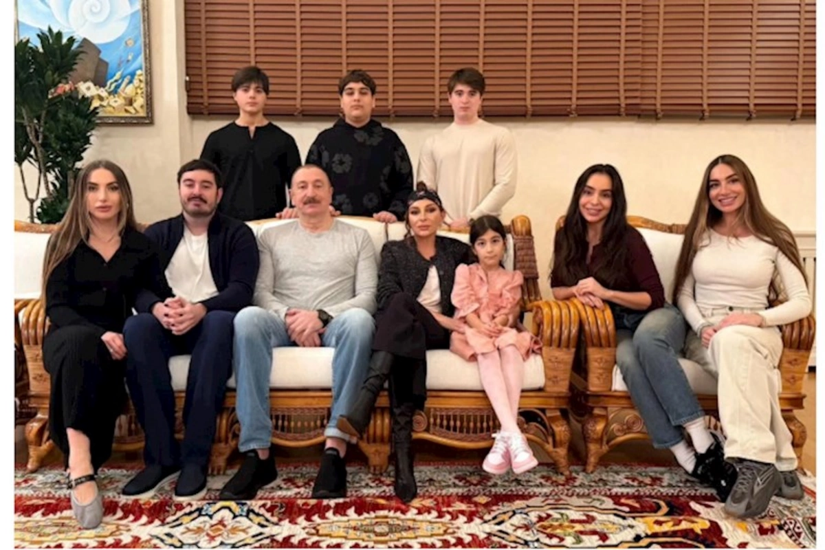 Leyla Əliyeva İlham Əliyevin doğum günündən paylaşım etdi — FOTO