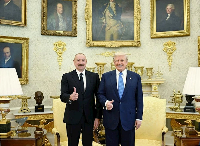 Hər bir vədini real addımları ilə təsdiqləyən Liderə xalqın sevgisi sonsuzdur