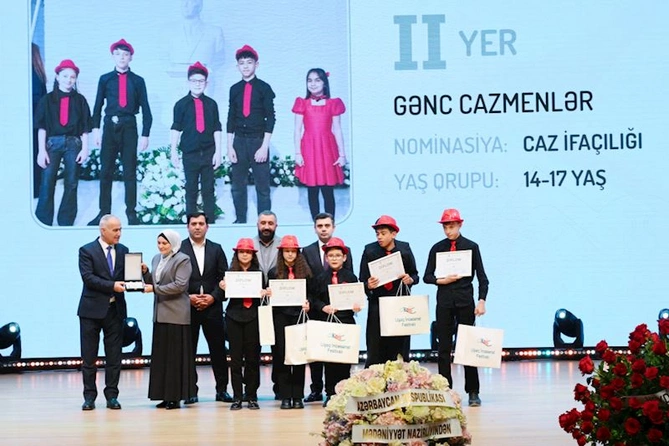 Leyla Əliyeva və Alyona Əliyeva mükafatlandırma mərasimində iştirak ediblər — FOTOLAR