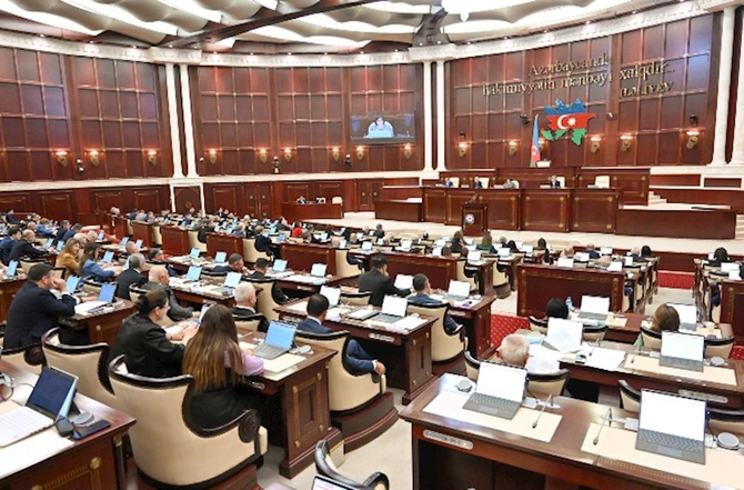 Savadsız və qərəzli “ekspertlər” daxili qoşunlar haqqında yeni qanun ətrafında manipulyasiya edir