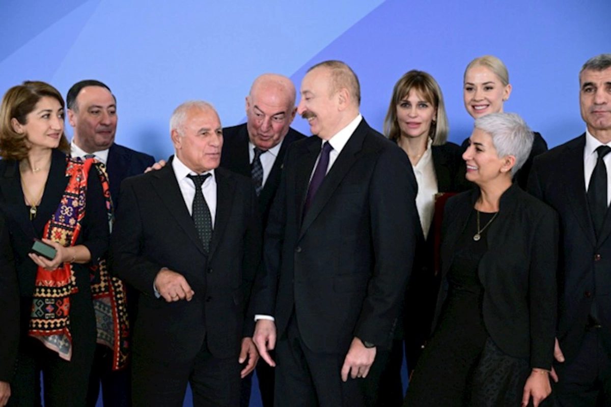 Prezident: “Mən gələrdim, sonra uduzarlar, pis olar” — VİDEO