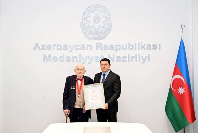 Mədəniyyət xadimlərinə dövlət təltifləri təqdim olundu — FOTOLAR