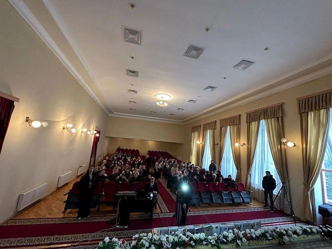 “Vətən Fədailəri” layihəsi çərçivəsində şəhidlərimizə həsr olunan kitabın təqdimatı keçirilib — FOTOLAR