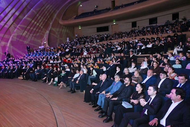 Leyla Əliyeva və Alyona Əliyeva mükafatlandırma mərasimində iştirak ediblər — FOTOLAR