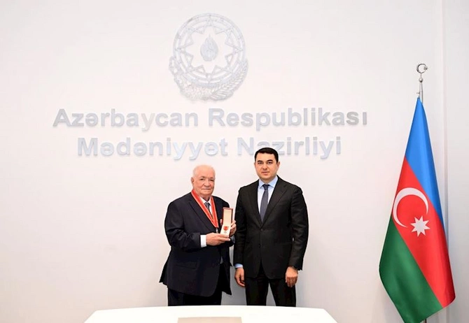 Mədəniyyət xadimlərinə dövlət təltifləri təqdim olundu — FOTOLAR