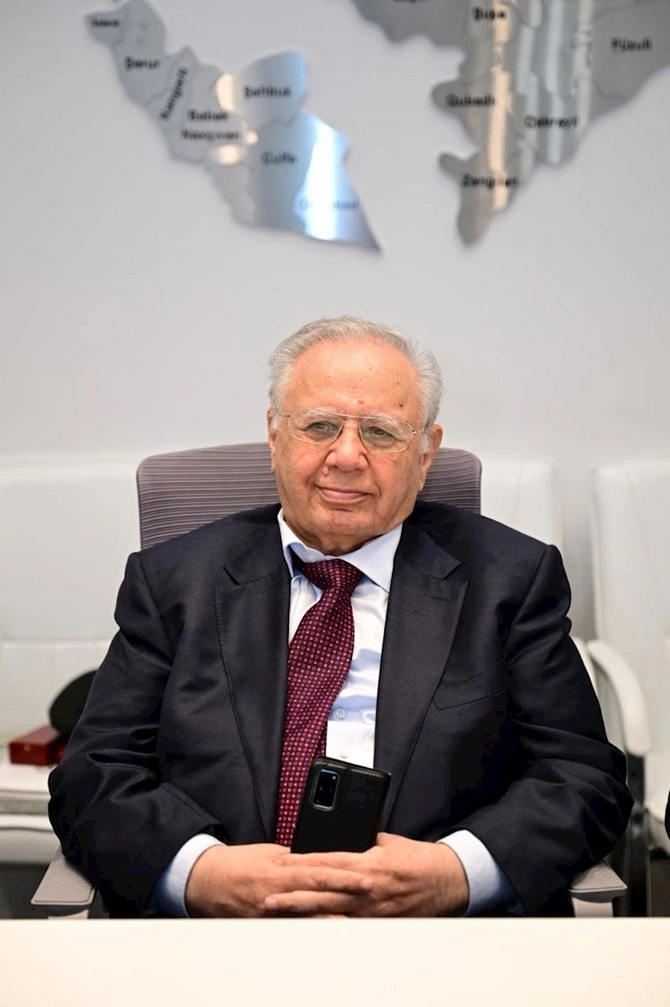 Mədəniyyət xadimlərinə dövlət təltifləri təqdim olundu — FOTOLAR