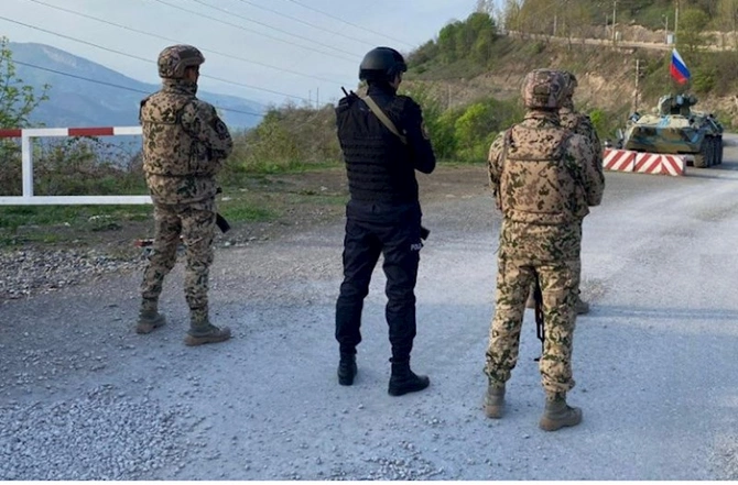 Savadsız və qərəzli “ekspertlər” daxili qoşunlar haqqında yeni qanun ətrafında manipulyasiya edir