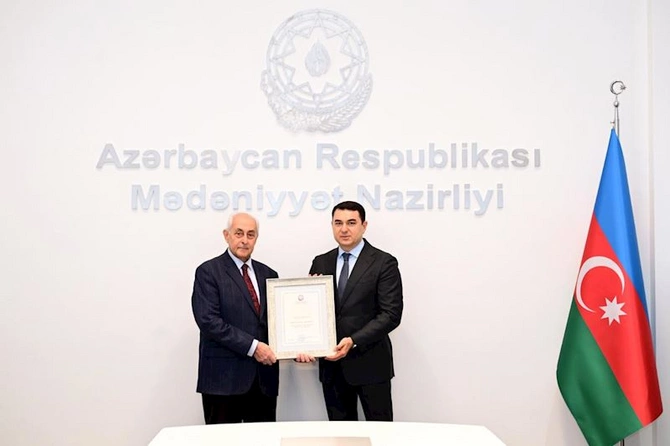 Mədəniyyət xadimlərinə dövlət təltifləri təqdim olundu — FOTOLAR