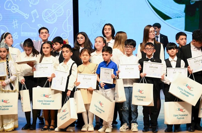 Leyla Əliyeva və Alyona Əliyeva mükafatlandırma mərasimində iştirak ediblər — FOTOLAR