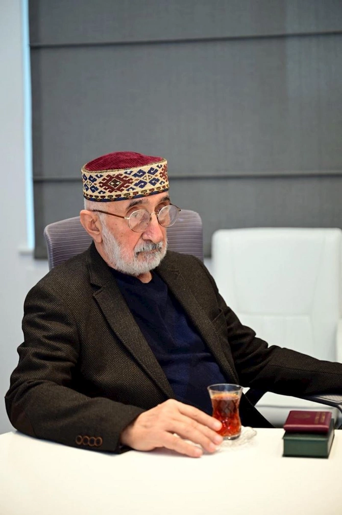 Mədəniyyət xadimlərinə dövlət təltifləri təqdim olundu — FOTOLAR