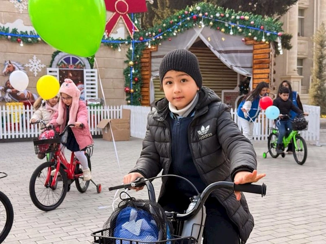 Leyla Əliyevanın təşəbbüsü ilə Yevlaxda uşaqlar üçün Yeni il tədbiri təşkil olunub — FOTOLAR