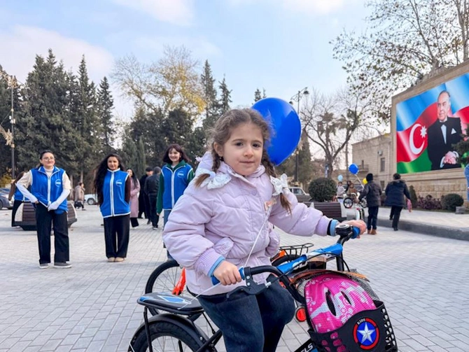 Leyla Əliyevanın təşəbbüsü ilə Yevlaxda uşaqlar üçün Yeni il tədbiri təşkil olunub — FOTOLAR