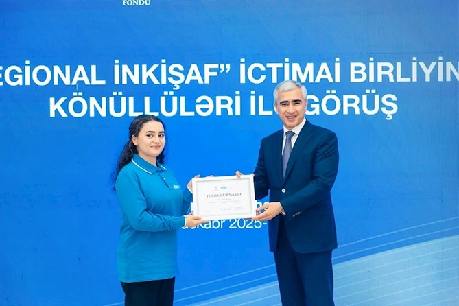 Hacıqabulda RİİB könüllüləri ilə görüş keçirildi — FOTOLAR Hacıqabulda RİİB könüllüləri ilə görüş keçirildi — FOTOLAR