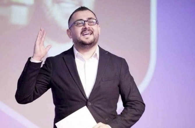 Kimisi altı mahnı oxuyub 10 min qazanır, kimisi də yarım saata 8 min... — FANTASTİK MƏBLƏĞLƏR