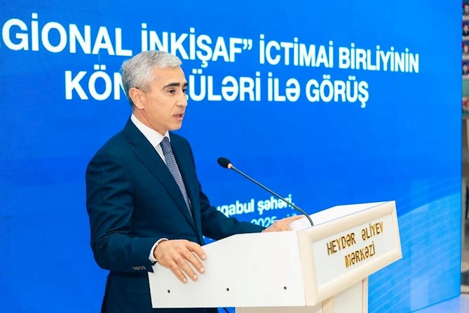 Hacıqabulda RİİB könüllüləri ilə görüş keçirildi — FOTOLAR Hacıqabulda RİİB könüllüləri ilə görüş keçirildi — FOTOLAR