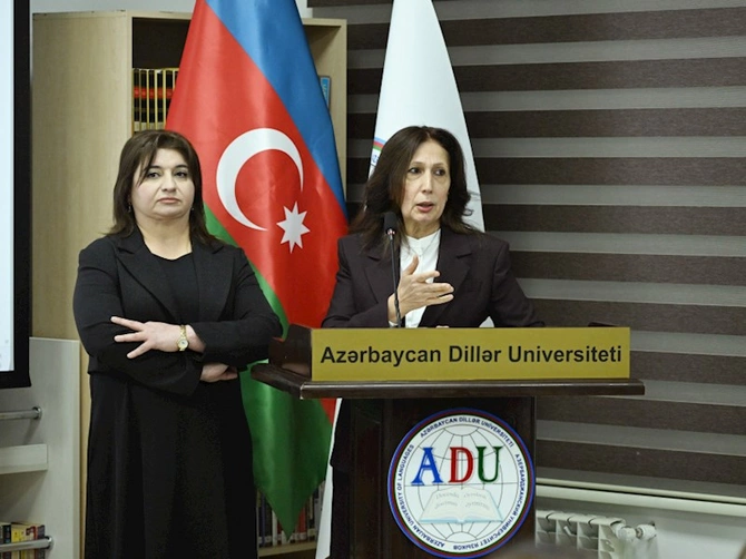 Prezident ailəsi “Azərbaycan dili” platformasının təqdimat mərasimində — FOTOLAR Prezident ailəsi “Azərbaycan dili” platformasının təqdimat mərasimində — FOTOLAR