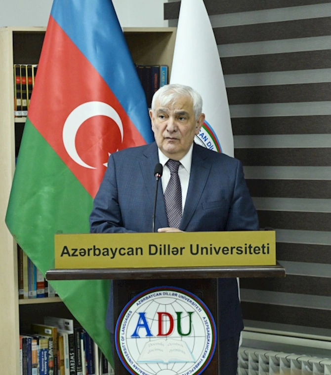 Prezident ailəsi “Azərbaycan dili” platformasının təqdimat mərasimində — FOTOLAR Prezident ailəsi “Azərbaycan dili” platformasının təqdimat mərasimində — FOTOLAR