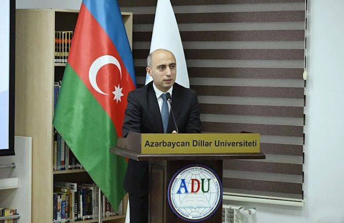 Prezident ailəsi “Azərbaycan dili” platformasının təqdimat mərasimində — FOTOLAR Prezident ailəsi “Azərbaycan dili” platformasının təqdimat mərasimində — FOTOLAR