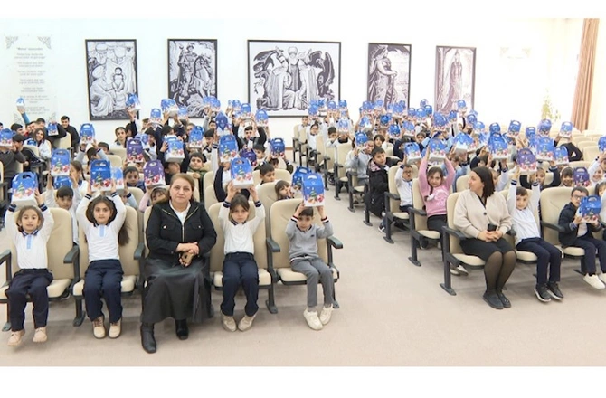 AHİK uşaqlar üçün bayram şənlikləri təşkil edib — FOTOLAR