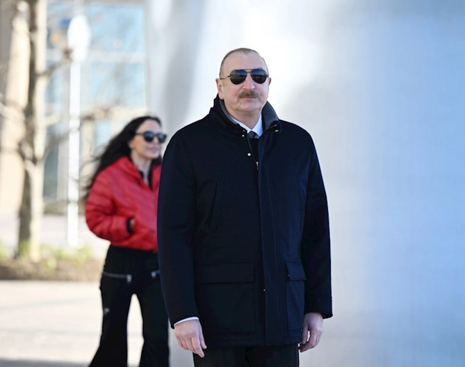 Prezident İlham Əliyev Bakı Ağ Şəhərdə olub — FOTOLAR (YENİLƏNİB)