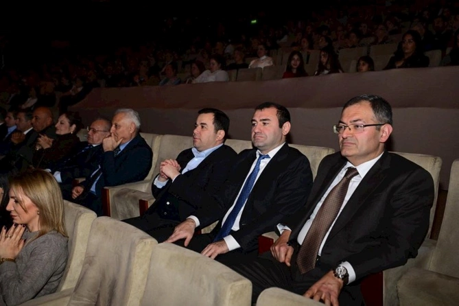 Xalq artisti Amalya Pənahovanın 80 illik yubiley gecəsi qeyd olundu — FOTOLAR