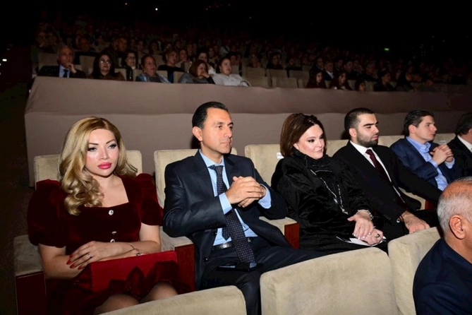 Xalq artisti Amalya Pənahovanın 80 illik yubiley gecəsi qeyd olundu — FOTOLAR